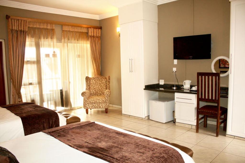 2Ten Hotel Sibasa 部屋 写真