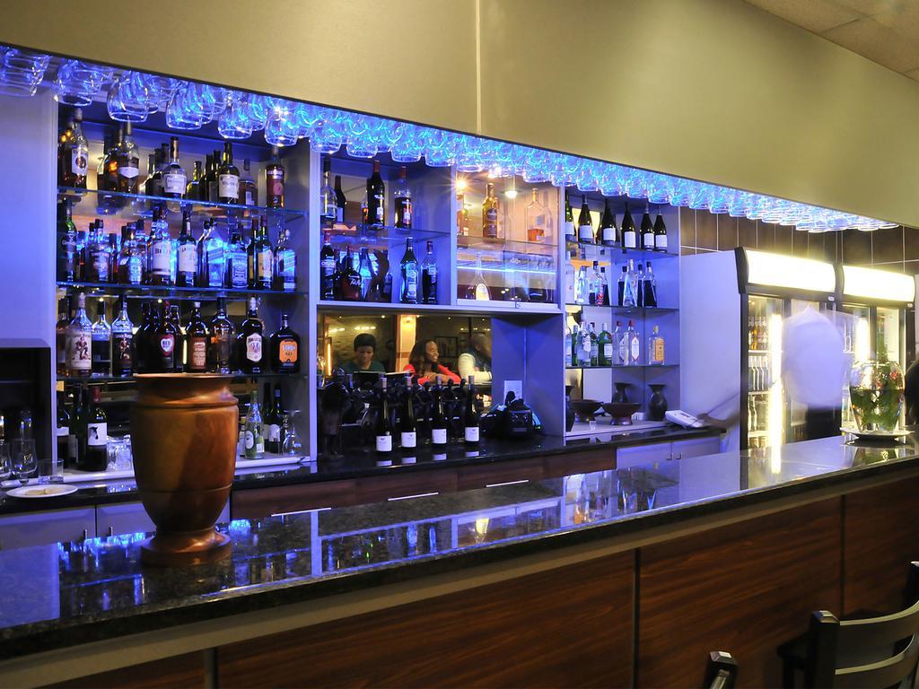 2Ten Hotel Sibasa エクステリア 写真